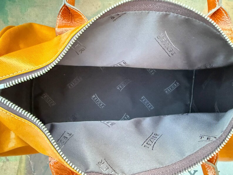 Texier Paris orange canvas duffel bag 2000s ITALIAN VINTAGE. image 4