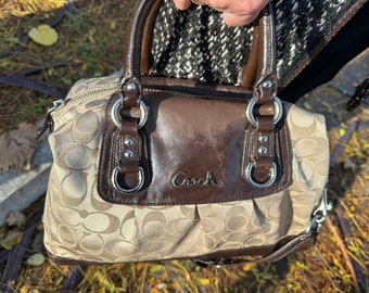 Vintage Coach bag 1990s Ashley Signature Satchel bag. Brown y2k bag.