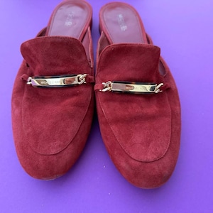 Red mules MICHAEL CORS 2000s vintage, suede boudoir slippers size eu 41 (US 9.5). Bohemian shoes.