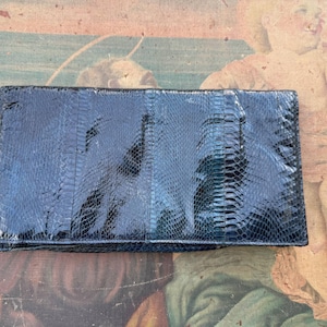 Pochette en cuir de serpent, élégant sac à main noir des années 1980. Enveloppe de sac vintage de soirée classique. image 1