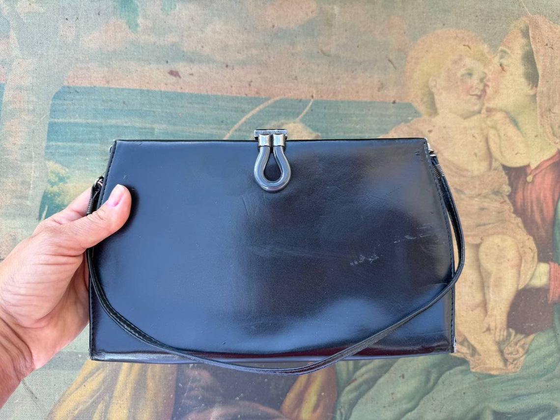 Vintage black leather bag, kiss lock clutch purse Tre Esse , elegant evening bag for woman. Italian handbag., foto 1 di 5