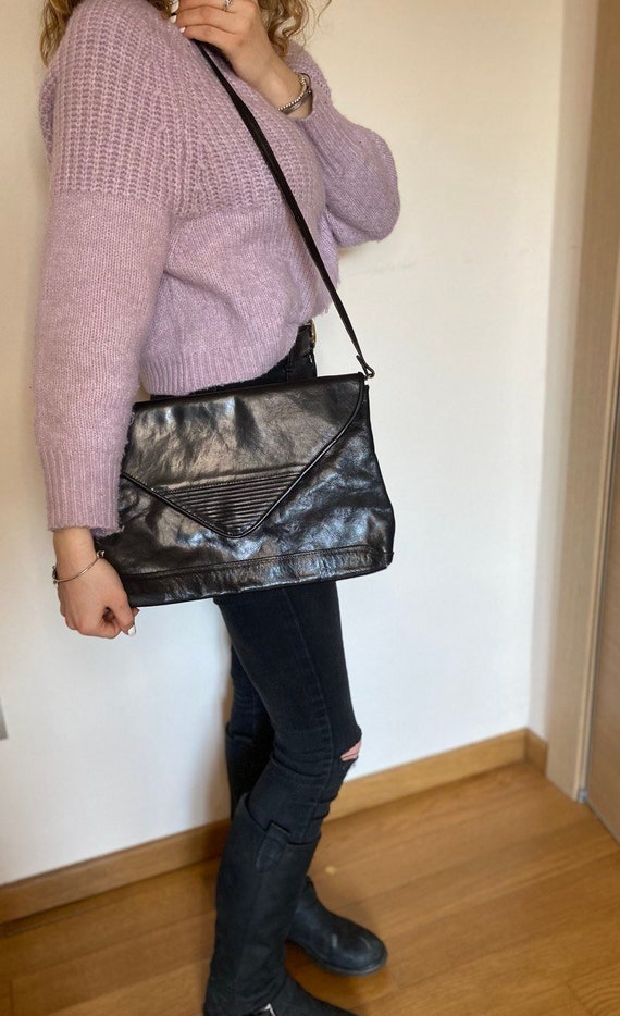Vintage shoulder bag, envelope purse, italian lea… - image 2