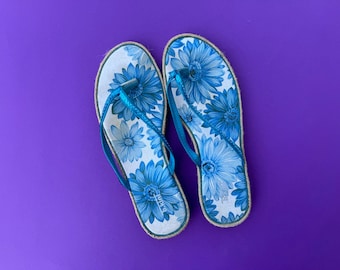 Vintage Pailletten Blumen Flip Flops Bikini Größe 41, 9 1/2 Gr. US.