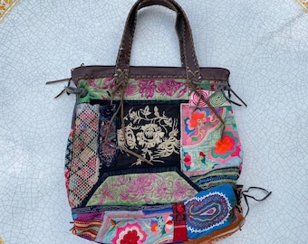 1950年代の刺繍入りヴィンテージハンドバッグ、レザーハンドル - Etsy 日本