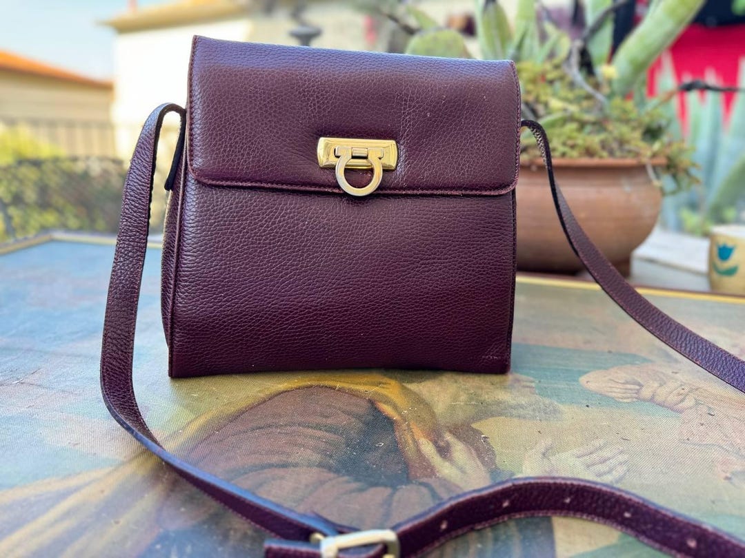 Vintage Francesco Biasia Burgundy Bag Crossbody. Small Leather Bag