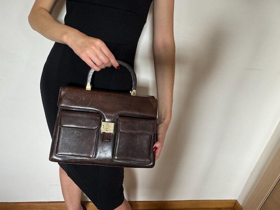 Vintage brown leather messenger bag, coach bag , satchel bag with pockets. 1960s shoulder bag. Work bag