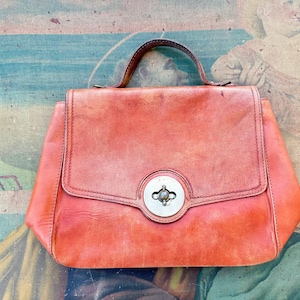 Braune Leder Clutch Tasche Vintage Beutel 1970er Jahre, Schlangen Geldbörse , Elegante Tasche mit Kettengurt.