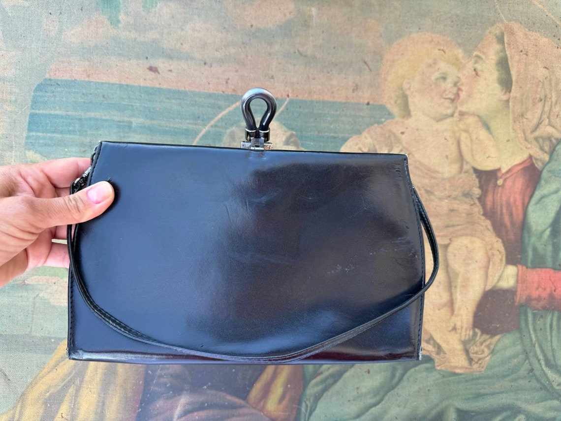 Vintage black leather bag, kiss lock clutch purse Tre Esse , elegant evening bag for woman. Italian handbag., foto 2 di 5