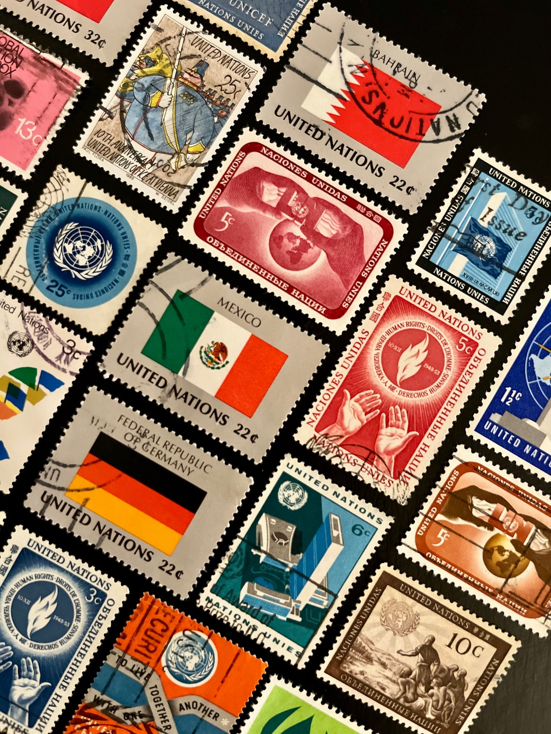 United Nations Stamp Fun Pack: 20 Different Random Used U.N. Vintage ...
