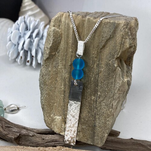 Orecchini Pendenti In Vetro Verde Canarino Con Elemento Argento, 6 Cm, Chiusura A Gancio