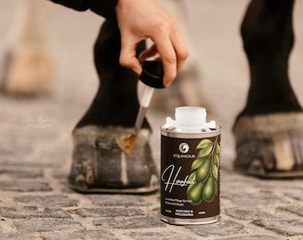 Horse Hoof Oil with Built-In Brush – Avocado & Macadamia Oil with Vitamin E – 450 ml