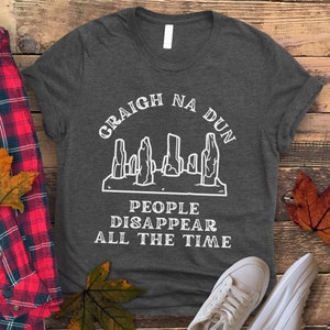 Craigh Na Dun T-shirt Outlander Gifts Jamie Fraser Shirt Scotland Unisex t-shirt