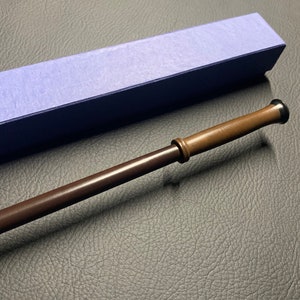 Wooden Harry Wand SS/PS, CoS.