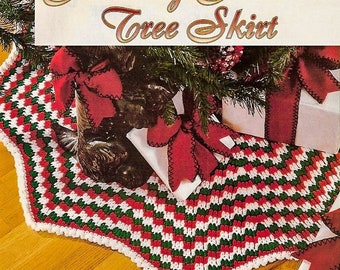 Christmas Tree Skirt CROCHET PATTERN - Christmas Crochet Pattern - Crochet Holiday PDF - Vintage Crochet