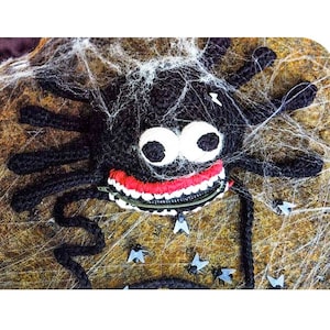Beginner CROCHET PATTERNS - Crochet Spider Pattern - Halloween Crochet Patterns - pdf Spider Bag Pattern - pdf instant digital