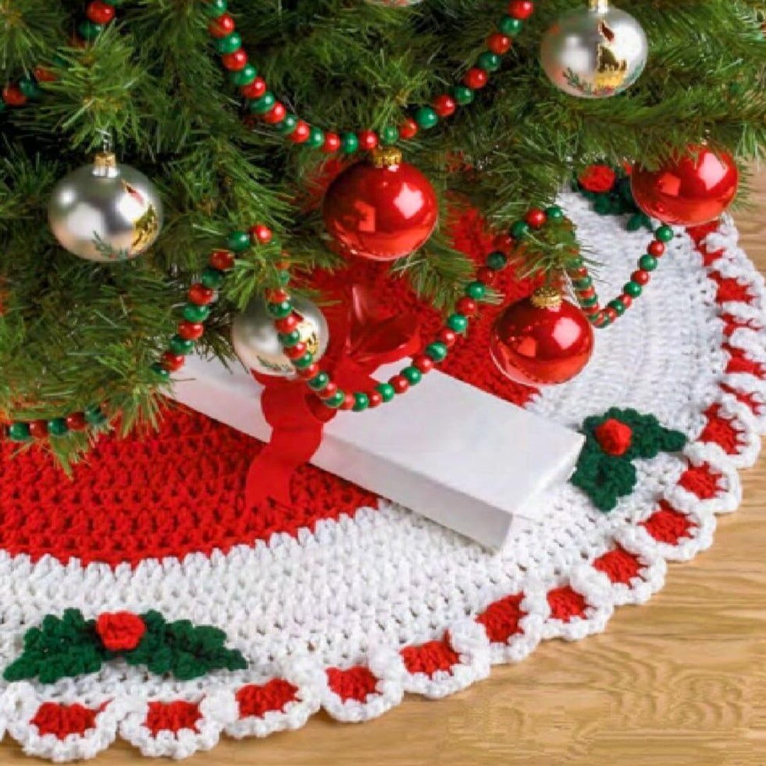 Christmas Tree Skirt CROCHET PATTERN Crochet Happy Holidays Christmas