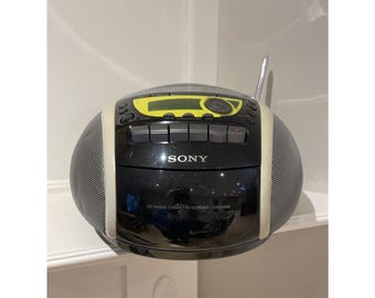 Sony Psyc CD-E90 CD/Radio/Kassette Mega Bass Ghettoblaster getestet Funktioniert grün schwarz