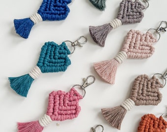 macrame heart keychains | heart keychains | valentines | valentines gift | handmade keychain | macrame keychain | boho accessories