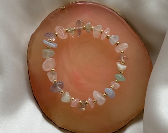 Pastel crystal chunk bracelet, rose quartz, moonstone, amethyst, aquamarine, crystal gemstone stretch bracelet for women