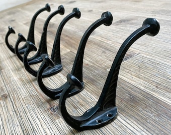 5 Cast iron coat hooks - Rustic - Kolony