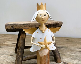 Christmas angel with star on tree stump - Iron Christmas decoration - 32cm