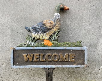 Vintage cast iron garden stake - Garden sign "Welcome" - Duck