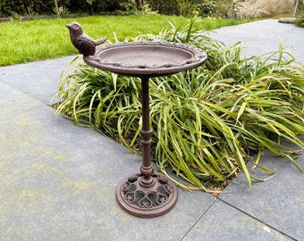 Beautiful cast iron bird bath on tall base - 38.5 cm/ 15.16 inch
