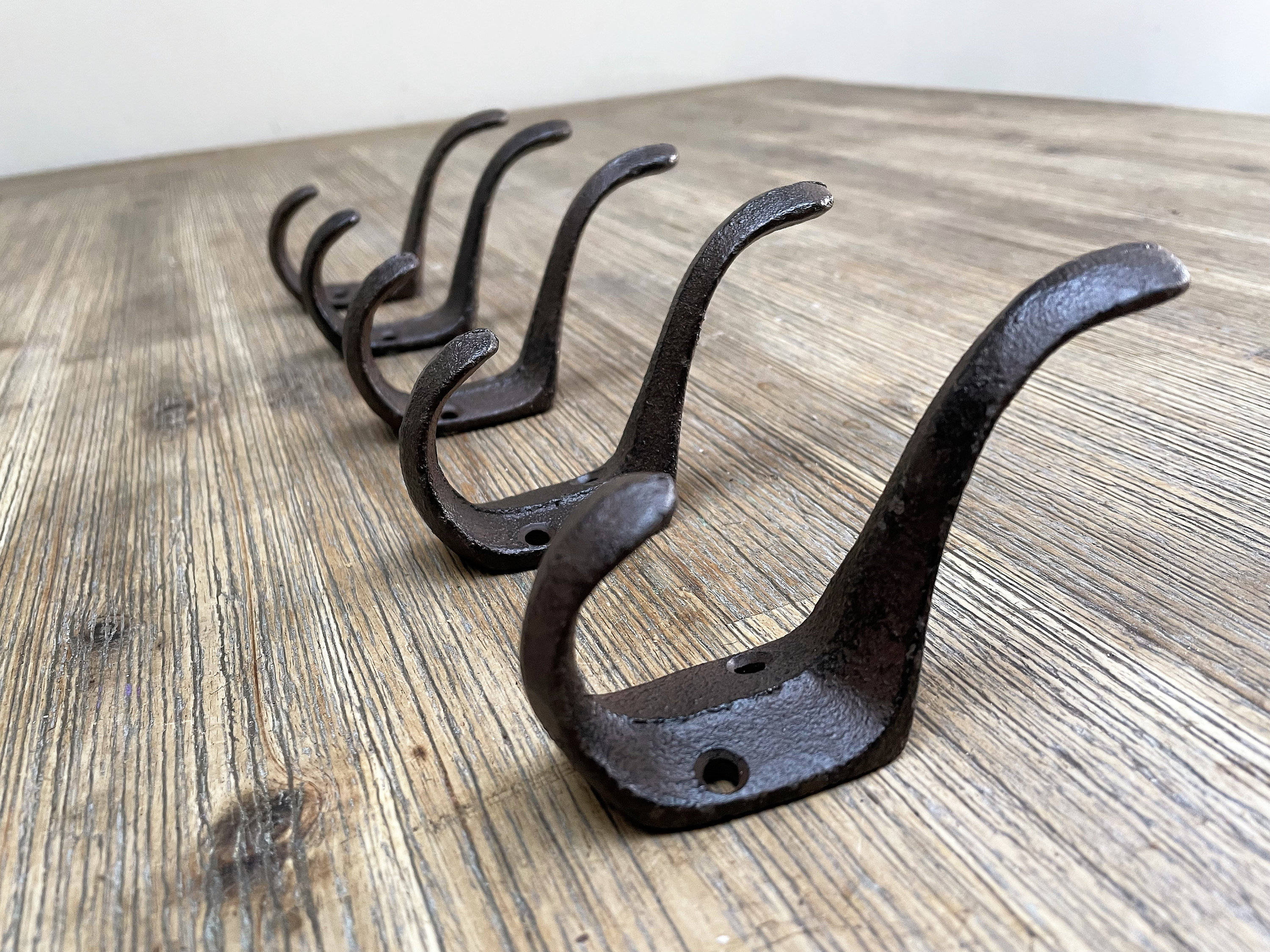 Flat iron deals hooks
