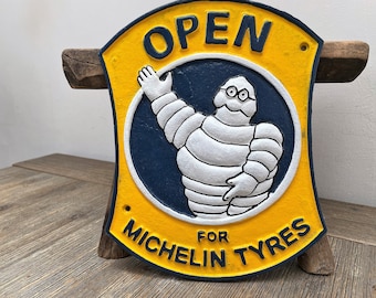 Wunderschönes Garagenschild aus Gusseisen - Michelin Reifen - Maskottchen 'Bibendum'