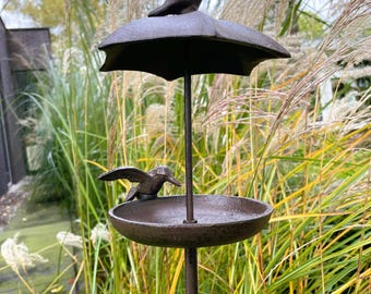 Beautiful cast iron bird feeder on stake- 114 cm/ 44.5 inches