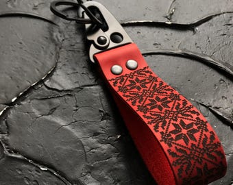 ブラックカラビナ付き装飾レザーキーホルダー、ギフトアクセサリー