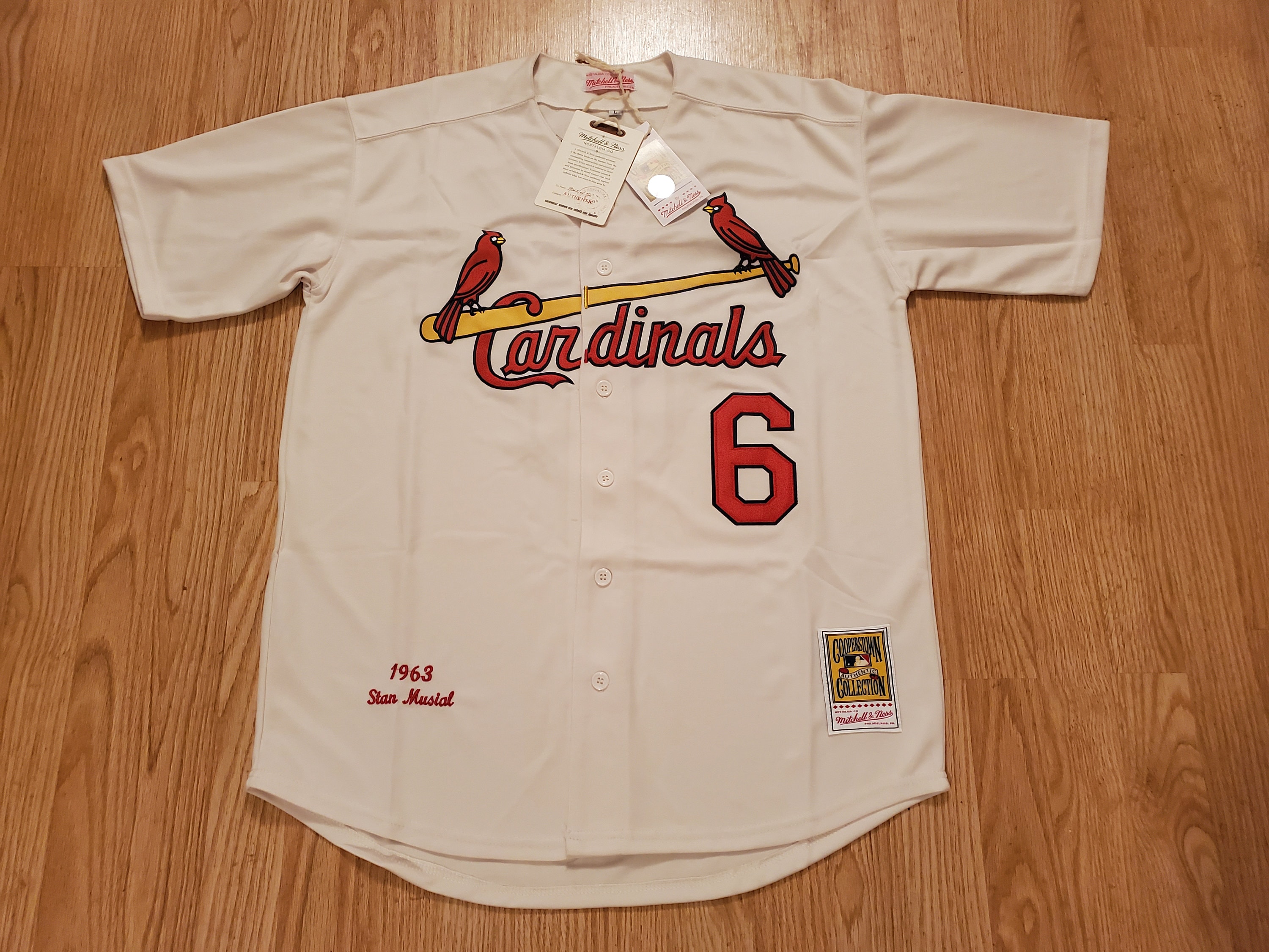 St Louis Cardinals Jersey by Stitches Size Large Cursive Script Red Button  MLB