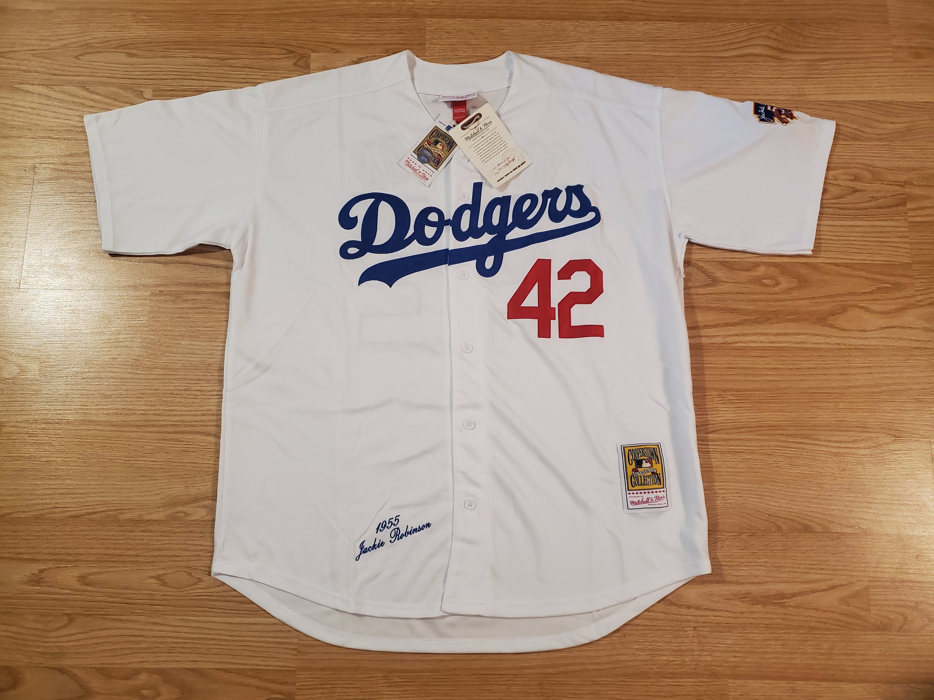 NEW LA Dodgers #42 Jackie Robinson cooperstown Limited Edition Patch sewn  Jersey