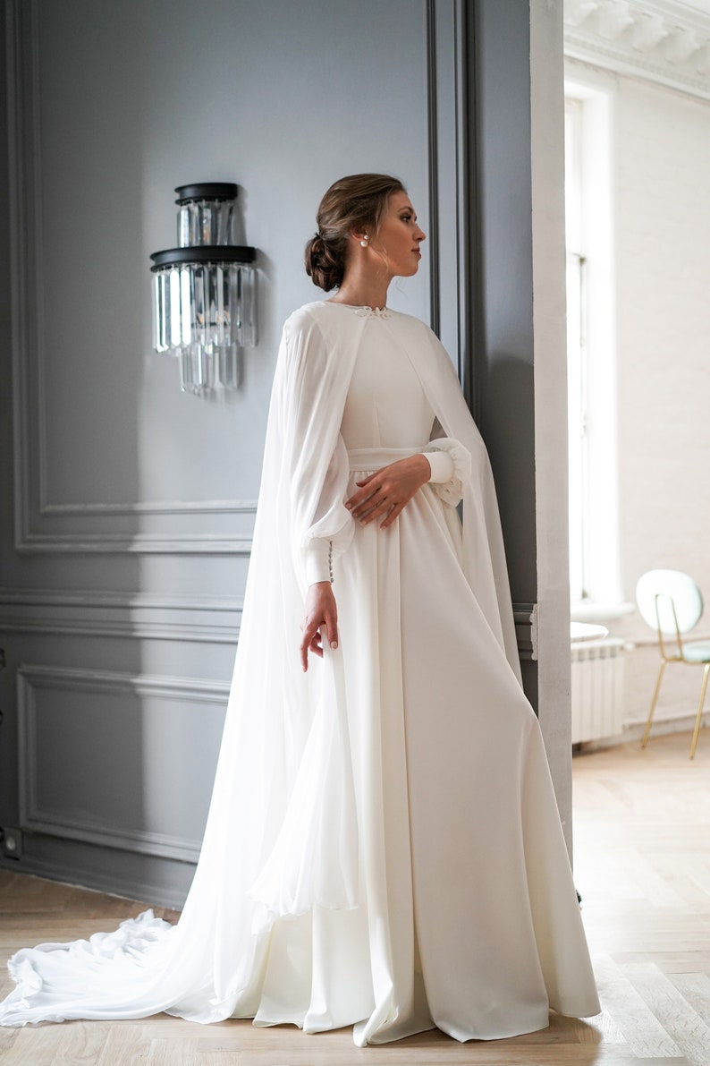 Chiffon Long Cape for Wedding Dress, Detachable Boho Bridal Cloak Veil, Simple Overlay, Wedding Сover Up, Bridal Topper, Shoulder Train