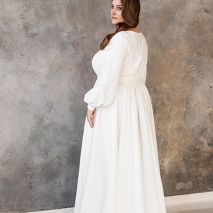 Plus Size Crepe Wedding Dress Emma image 5