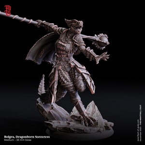 Dragonborn Sorceress miniature Dragonkin Draconian Spellcaster | 32mm Scale 75mm Scale | DnD Miniature Dungeons and Dragons DnD 5e class