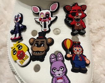 Five Nights at Freddie’s (FNAF) Shoe Charms (7 piece set)
