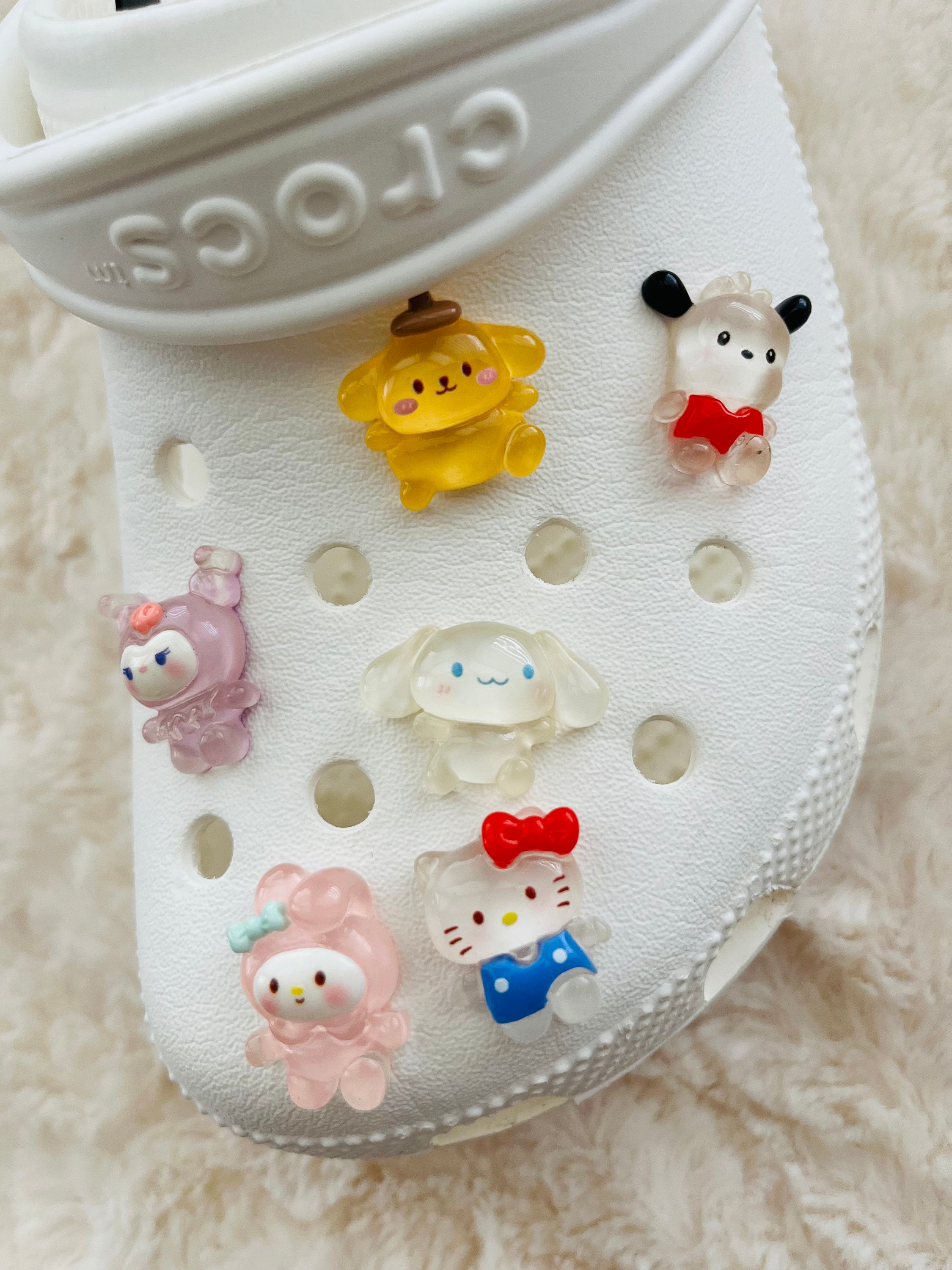 Cinnamon Roll Croc Jibbitz