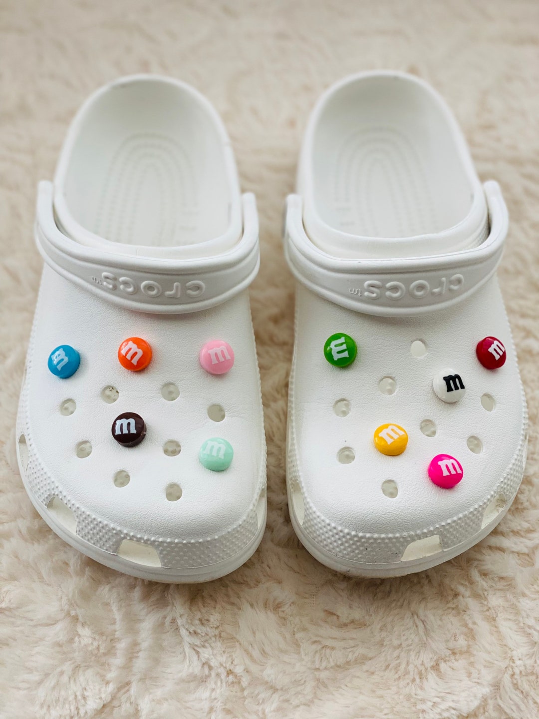 M & M Acrylic Shoe Charm Set (10 Pieces) - Etsy