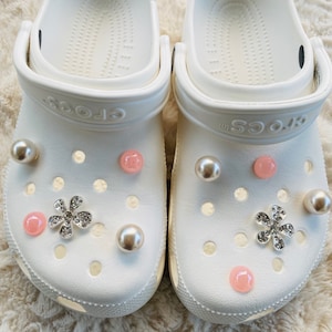 Flower pearl jibes Shoe Charms (5 piece set)