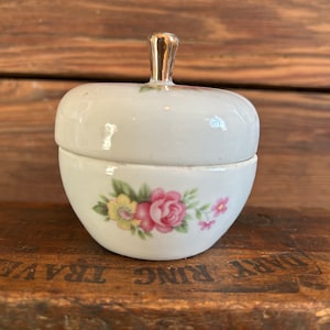 Vintage Apple Trinket Box: Rose Vanity Decor, Jewelry Box