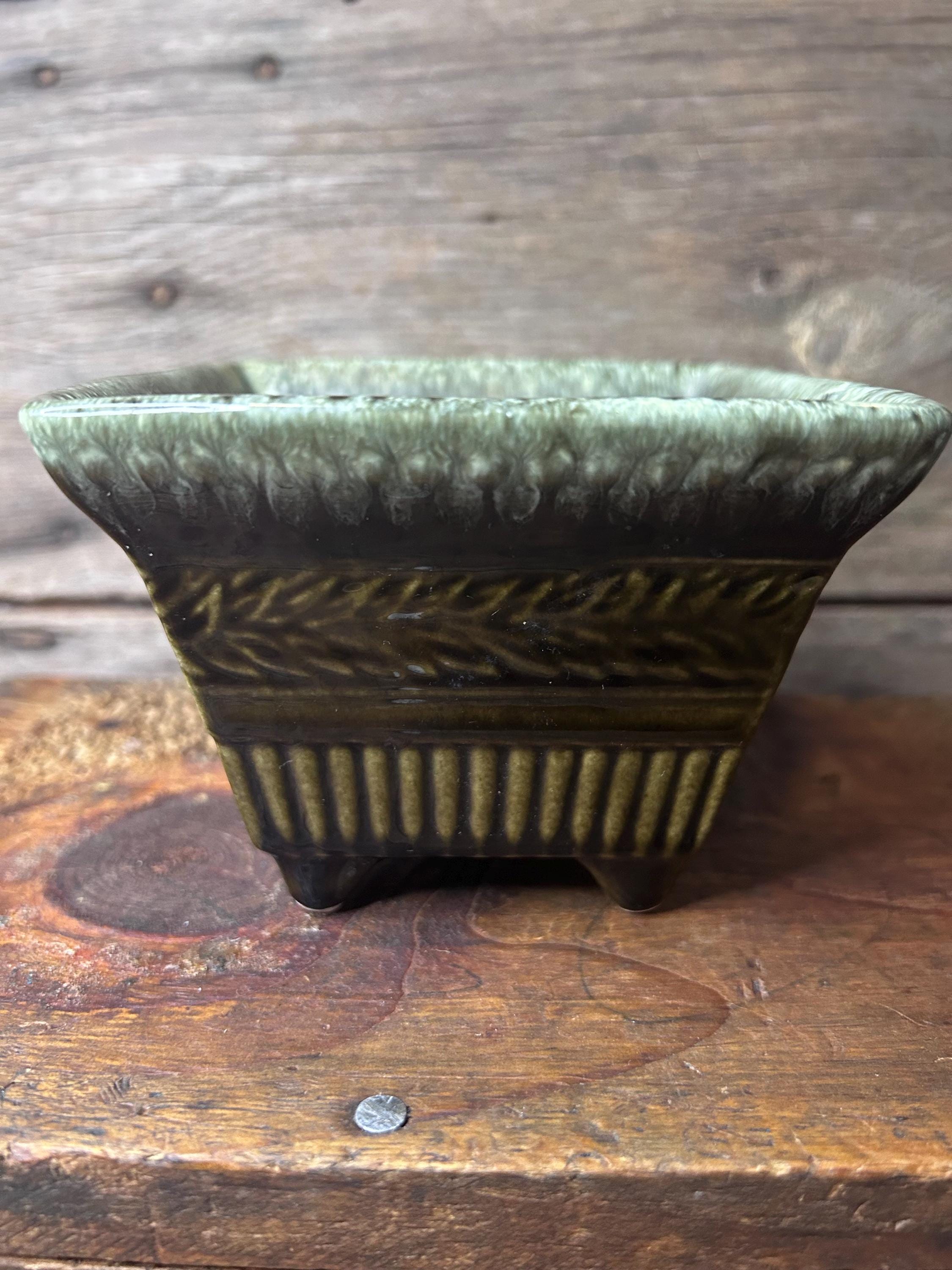 Hull Pottery Planter - Etsy
