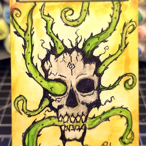 Wild Growth - Altered Art Magic the Gathering Card - handgeschilderd, acryl, inkt, uniek.  Schedel