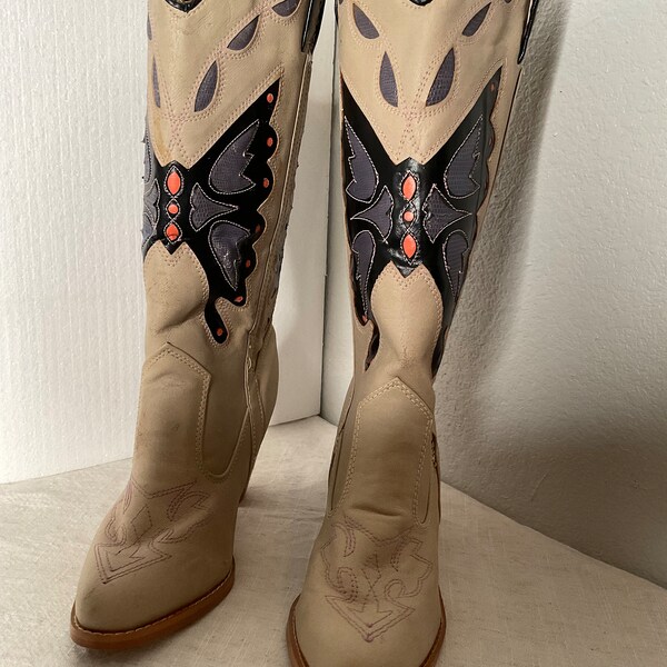 Vintage TOWN & COUNTRY Cowboy Butterfly Boots  Britney Spears size 8