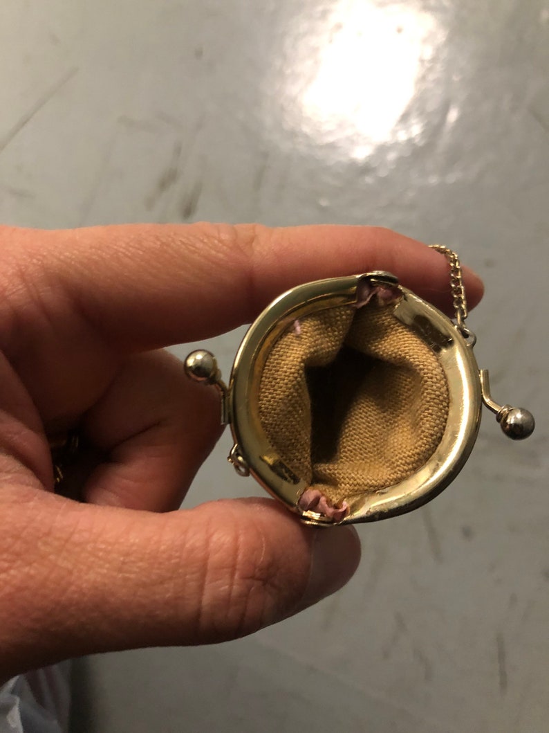 Samantha's Meet Accessories, Rare Early Version of Hankie and Purse