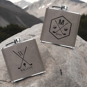 Frasco de cadera del padrino de golf personalizado, favor de fiesta de compromiso de golf del club de campo, frasco de fiesta de jubilación de hombres de golf de nombre personalizado, boda de golf