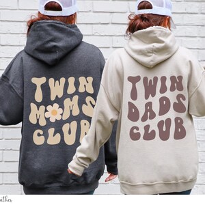 Sudadera para mamá de gemelos, camiseta para papá de gemelos, idea de regalo de cumpleaños para mamá primeriza, camiseta para mamá de gemelos embarazada, regalo para el día de la madre, sudadera para mamá, sudadera con capucha imagen 3