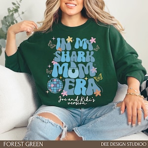 Shark Mom Sweatshirt Personalized, Custom kids name Shark Mama Sweatshirt Hoodie, Shark Mom Party Shirt, Boy Ocean theme Birthday Mom Shirt