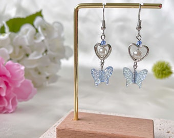 Pendientes colgantes de mariposa azul: aro de corazón de perla, regalo de Fairycore