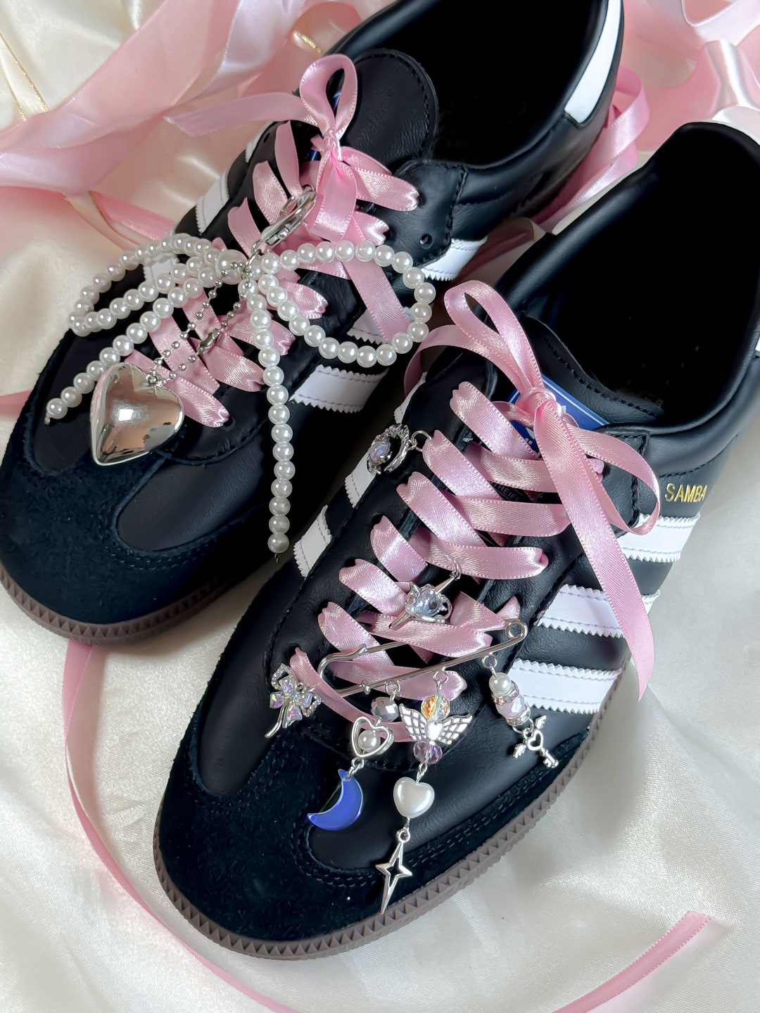 【Monday Edition】Golden Wave Teardrop Pearl Shoelace Charms Golden Wave Teardrop Pearl Shoelace Charms(Set) - 감도 깊은